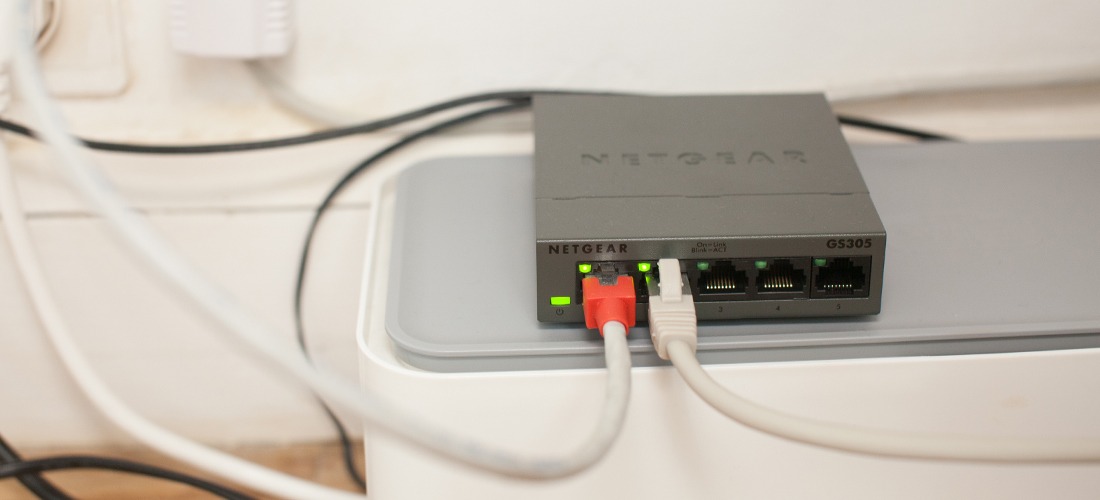 Comment se connecter à internet avec un câble RJ45 ou le WiFi ?