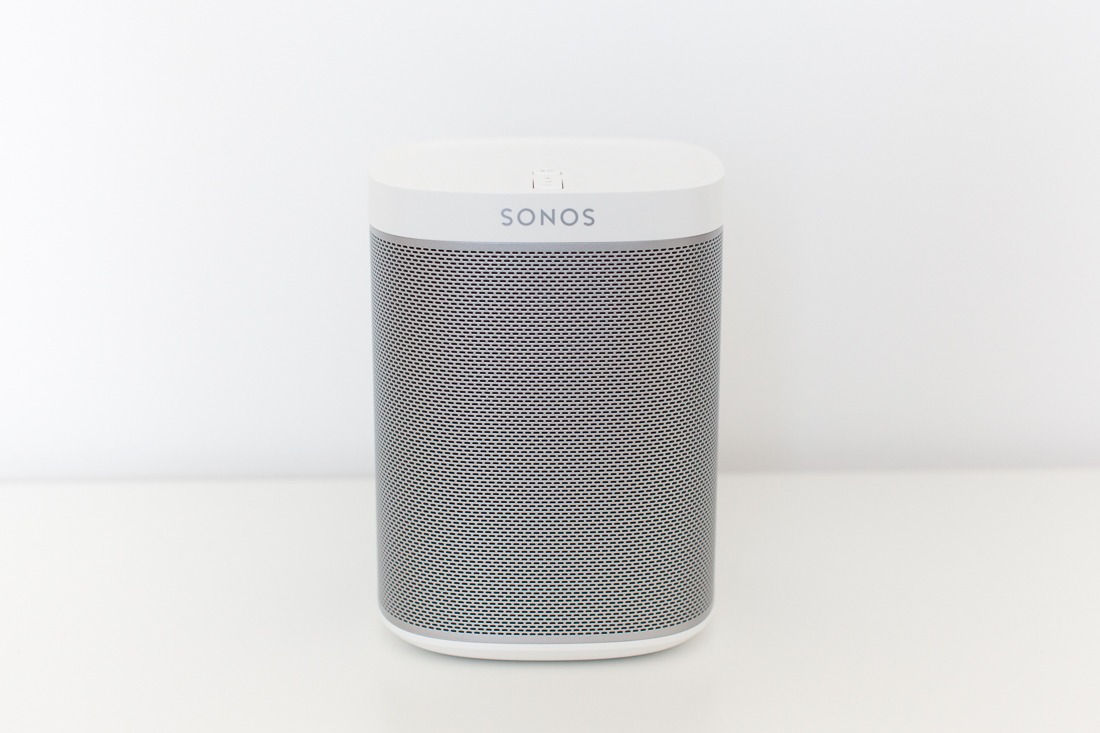 face-avant-enceinte-sonos-play-1-one