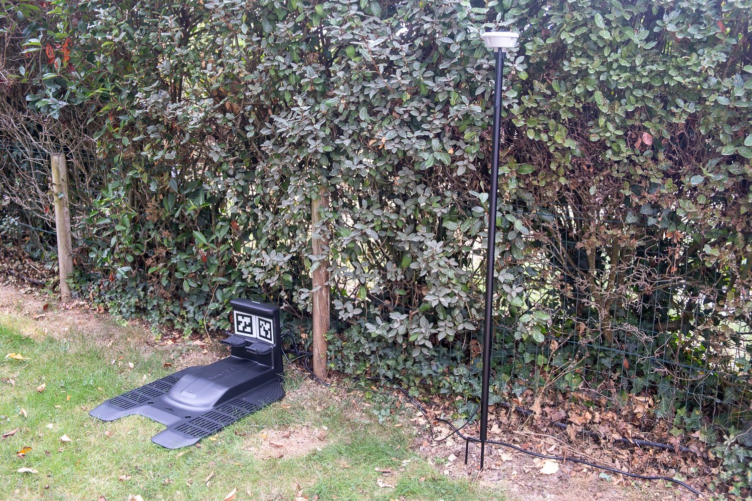 Base robot antenne Lymow